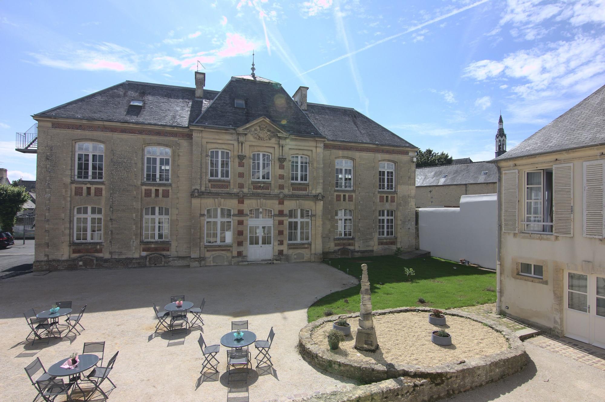 Hotel Le Bayeux Exterior foto